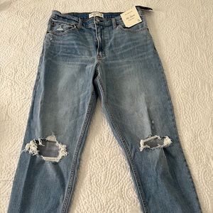 Abercrombie High Rise Mom Jean